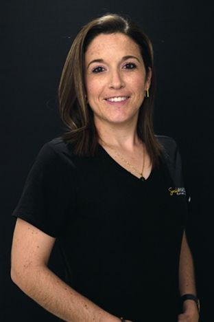 Dr. Alejandra Paz - Specialists in Implantology